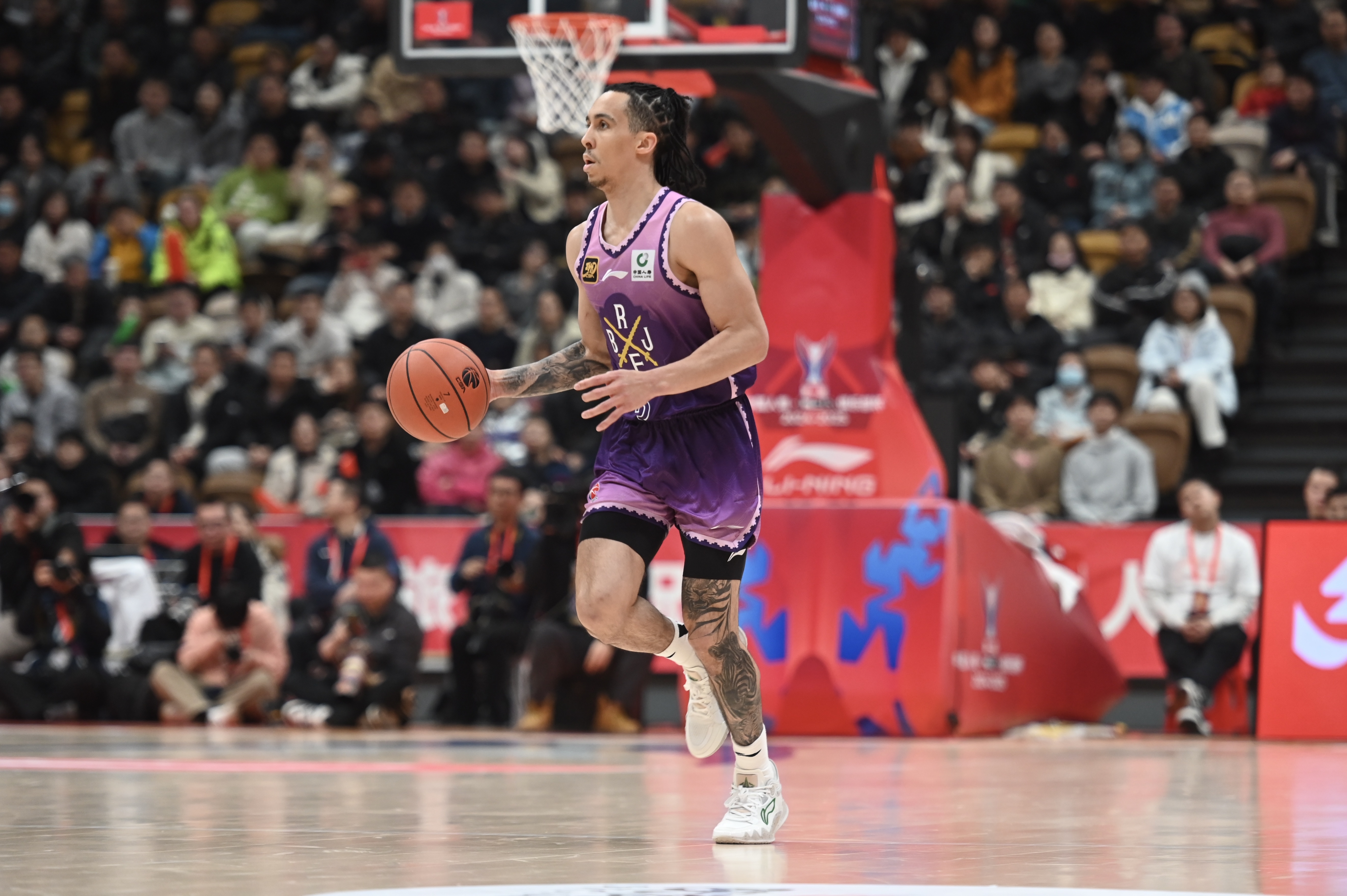  今晚主场迎战辽宁！探长：特莱斯预计复出 萨林杰崴脚大概率缺阵